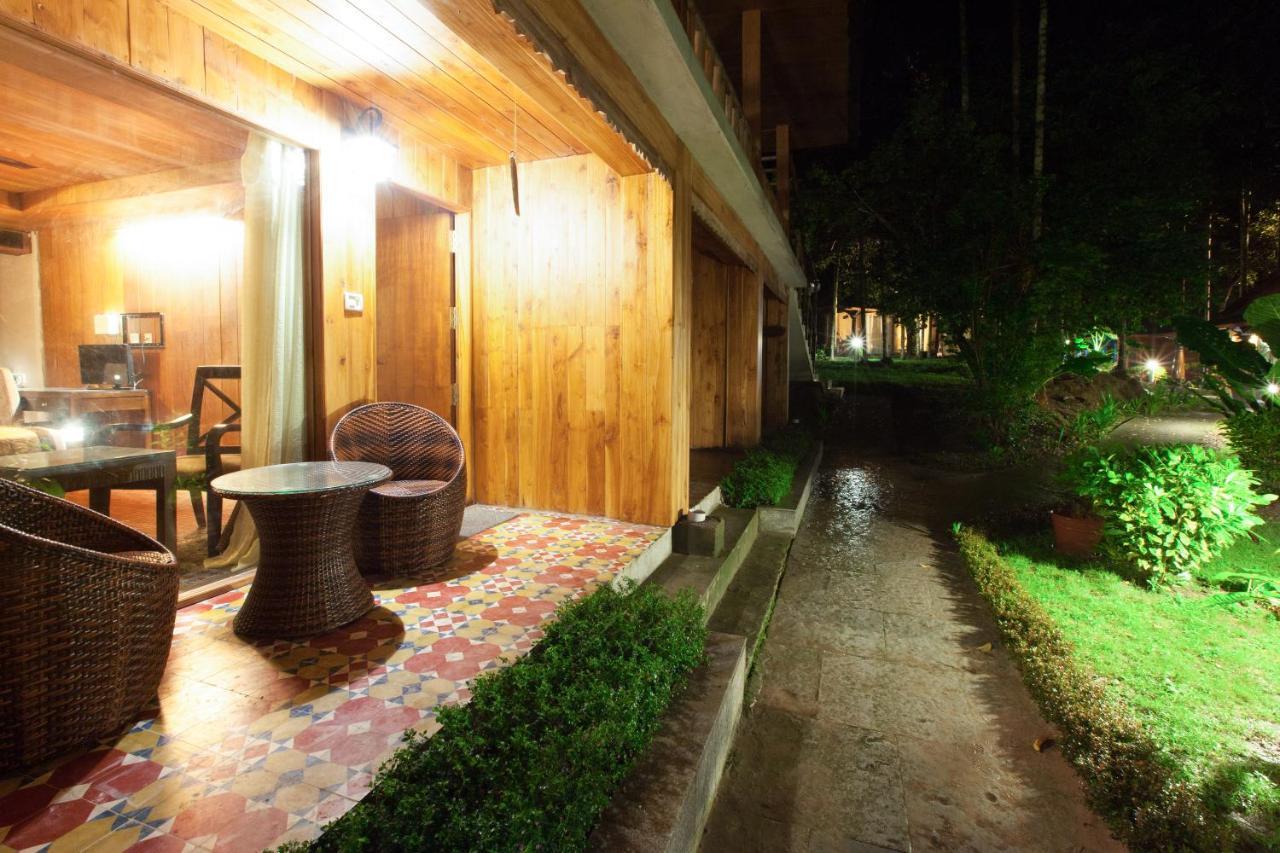 Tsg Blue Resort & Spa Radhanagar beach Exterior foto